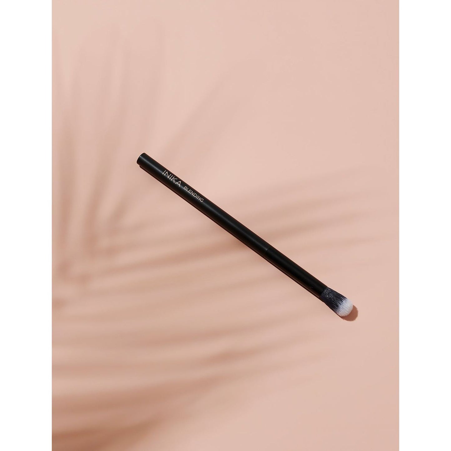 INIKA Organic Blending Brush