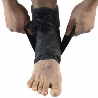 BA SPORTS LOCK LACE-UP ANKLE GUARD WHITE/BlACK