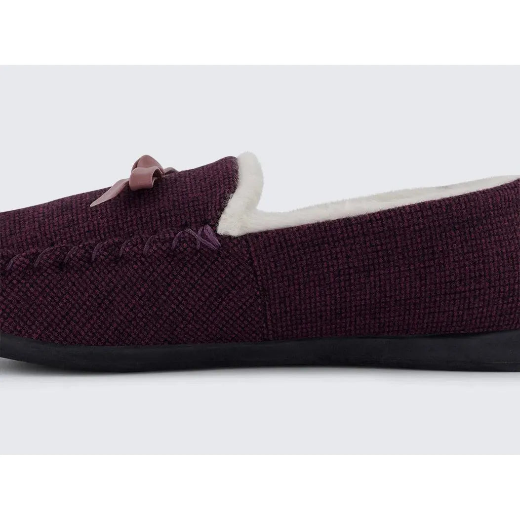GRACE MOCCASIN Wine