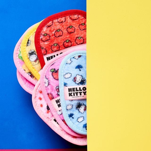 Hello Kitty 7-Day Sets