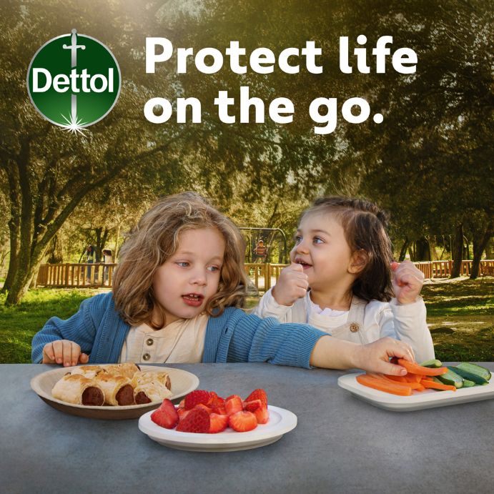 Dettol 2in1 On The Go Hand & Surface Sanitiser Spray 90mL
