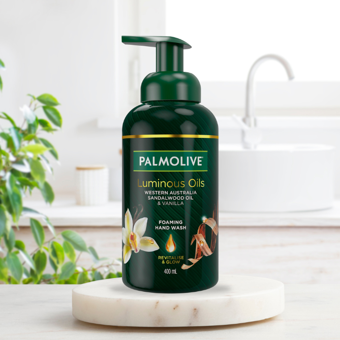 Palmolive Hand Wash Foam Luminous Oils Vanilla 400ml