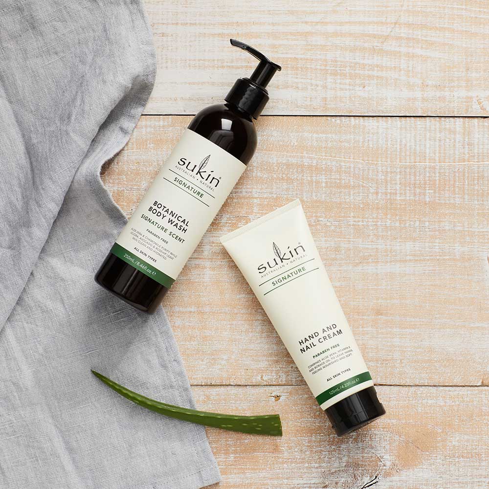 HAND AND NAIL CREAM SIGNATURE TUBE | 125 mL