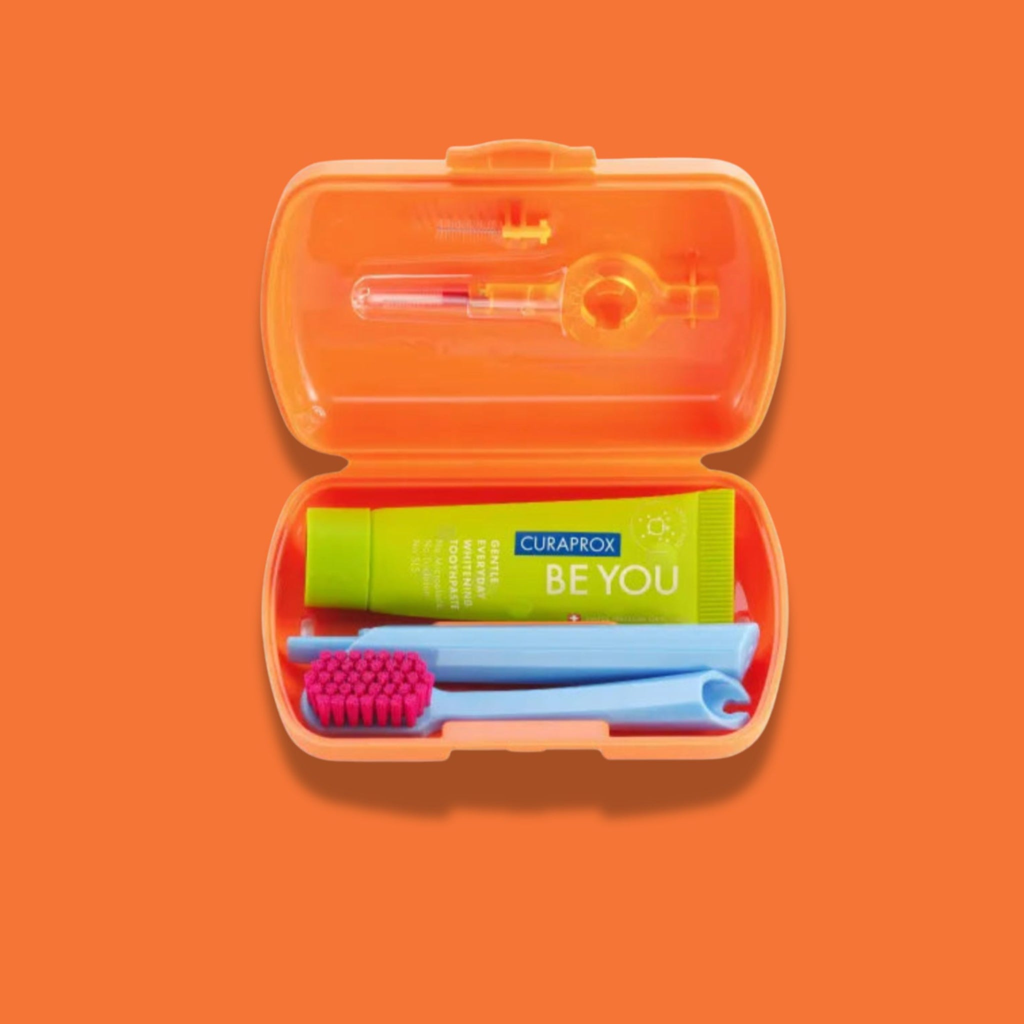 Travel set. Orange