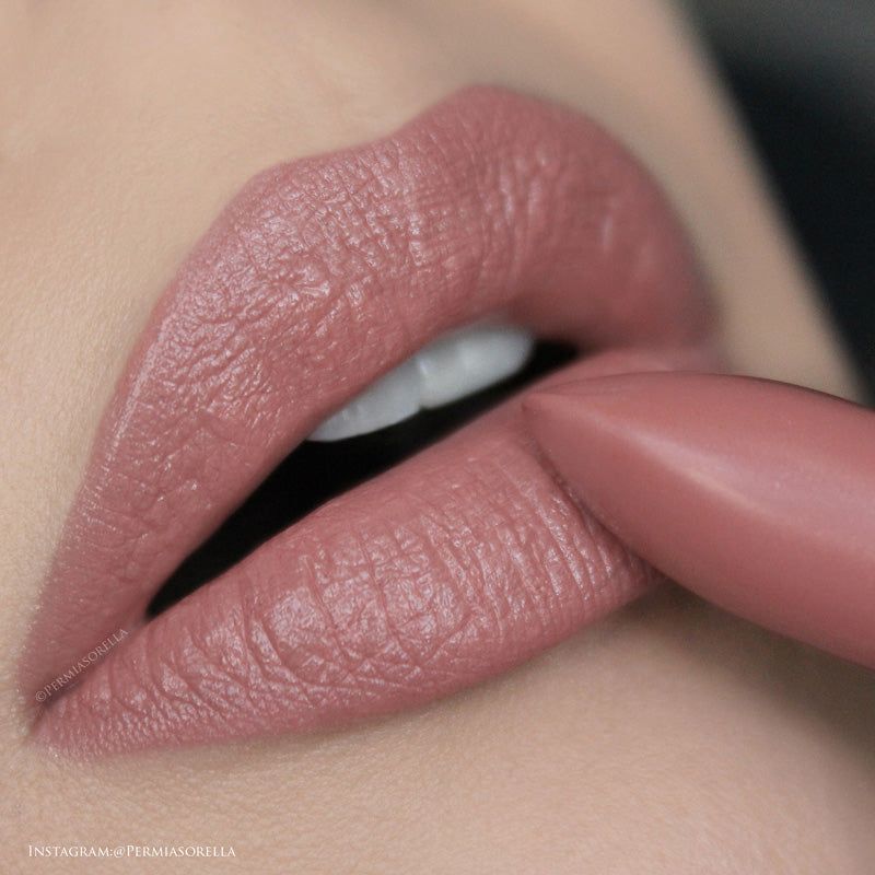 Mineral Creme Lipstick