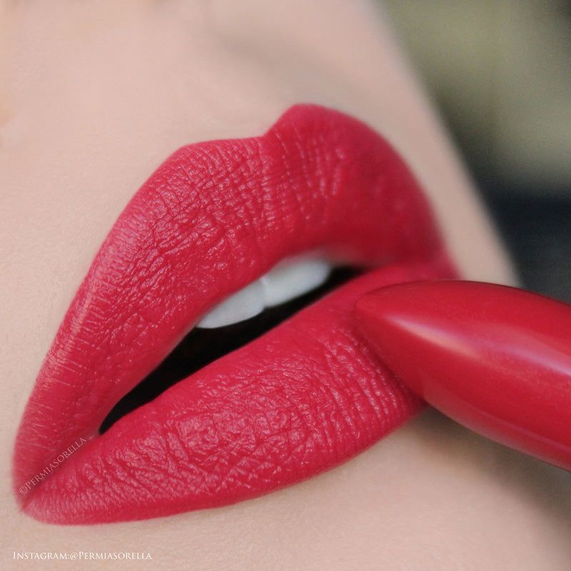 Mineral Creme Lipstick