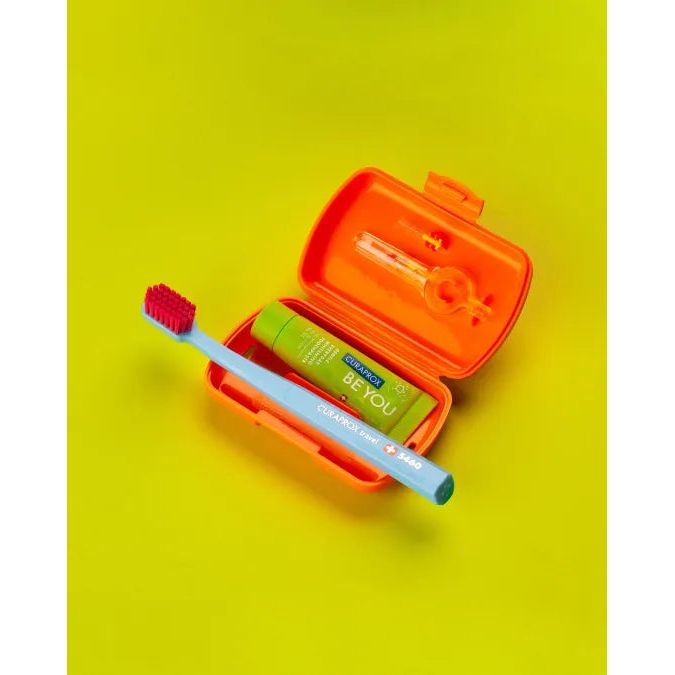 Travel set. Orange