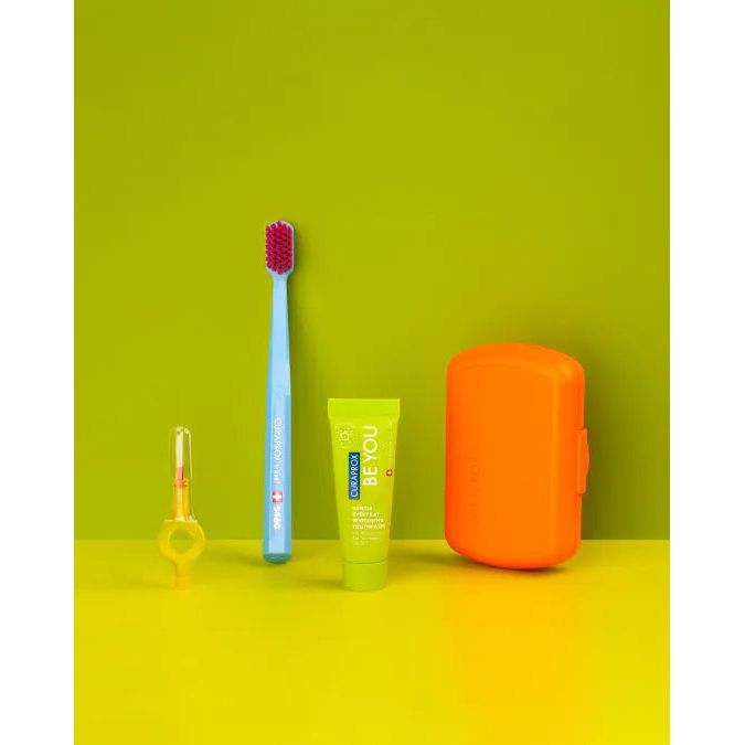 Travel set. Orange